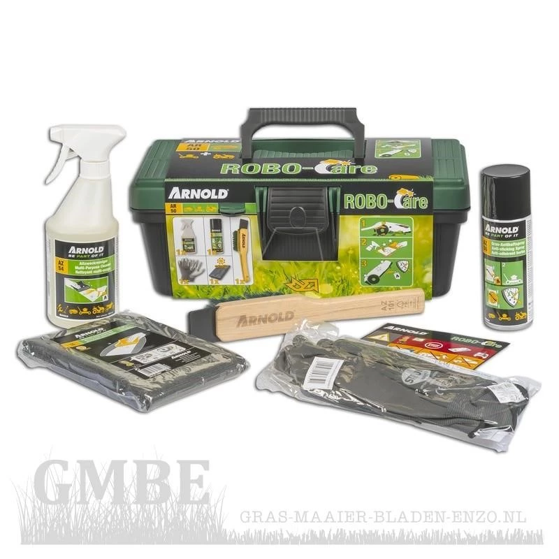 Robotic lawnmower / Lawn mower maintenance set